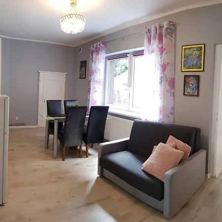 Niebieskie Migdaly * 카르파츠